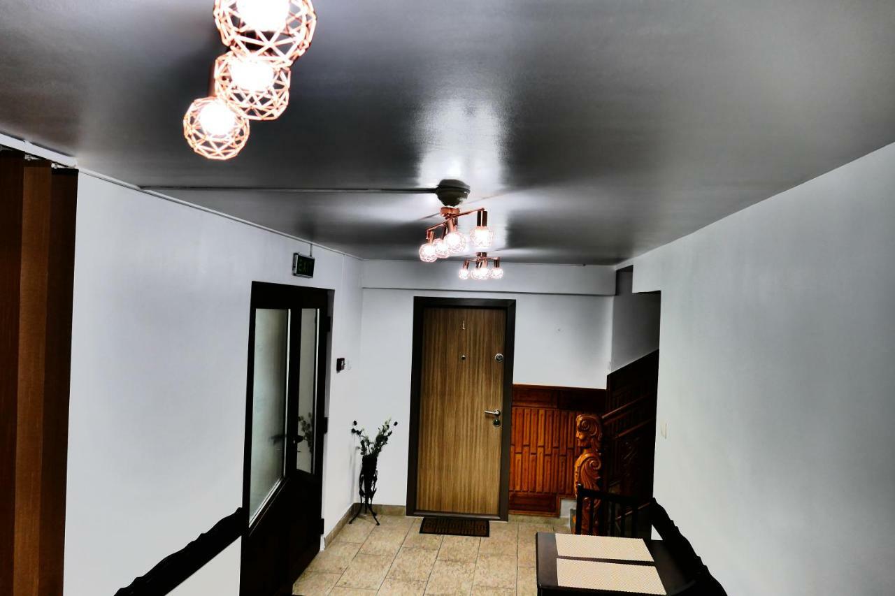 Pensiunea Roua Florilor Hotel Anina Buitenkant foto