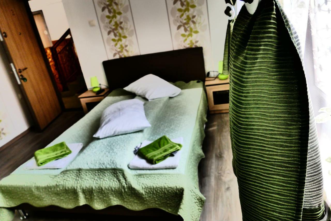 Pensiunea Roua Florilor Hotel Anina Buitenkant foto